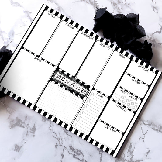 Beetlejuice Weekly Desk Planner